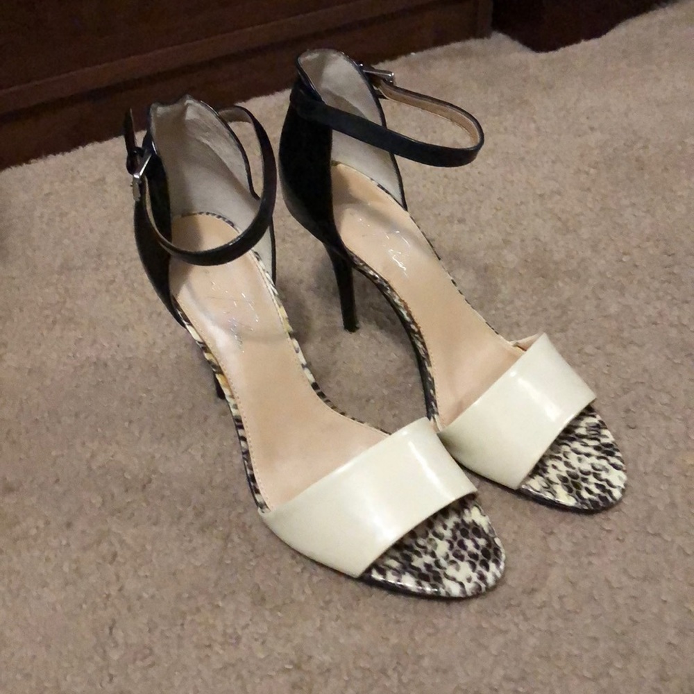 NWOB Marc Fisher Open Toe Shoes size 8 1/2